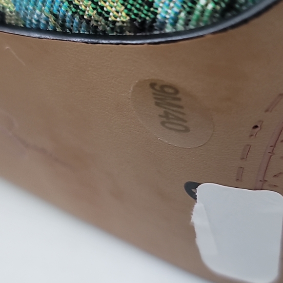 Jessica Simpson Pinkston Floral and Leopard Block Heel Platform Pumps - Picture 8 of 9